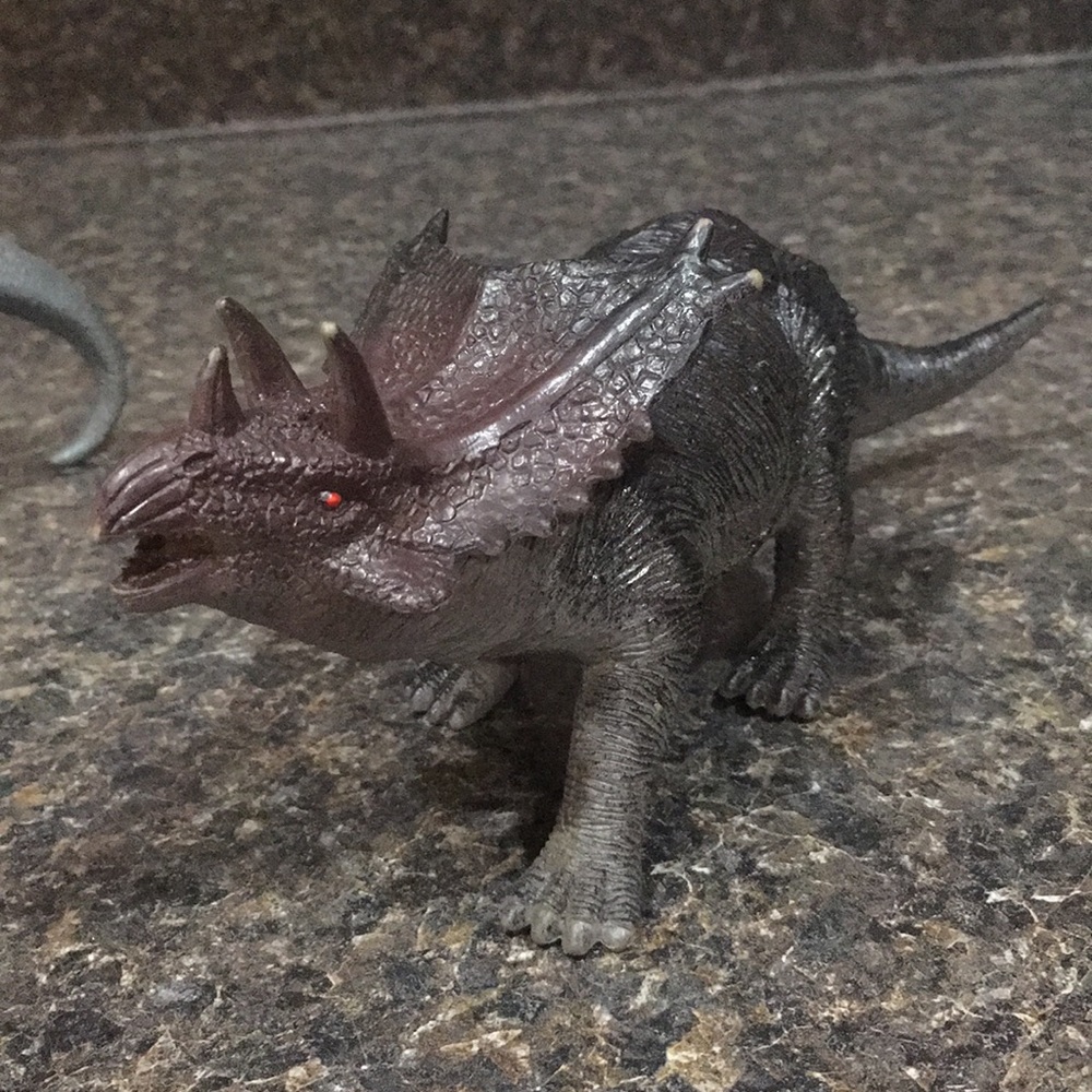 Dinosaur toys - Picture 4 of 7